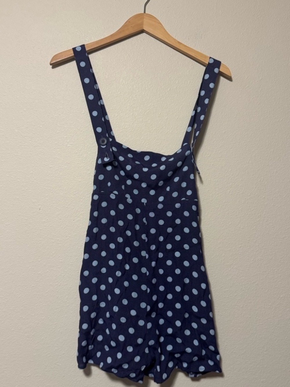 NEW! KIMCHI BLUE SIZE MEDIUM M BLUE POLKA DOT ROMPER LOT5922